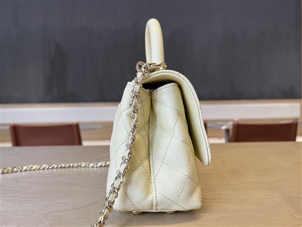 2026127214129989 700